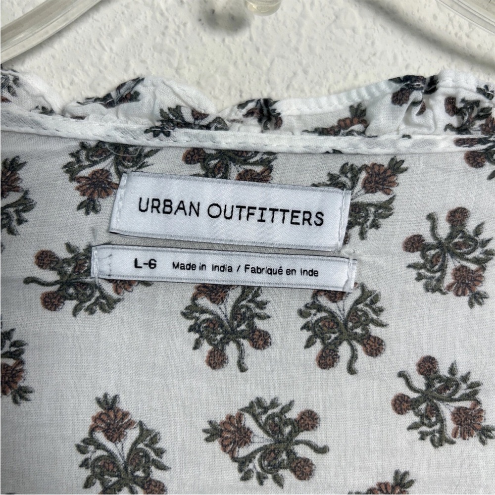 Urban Outfitters Women's Lg White Floral Cropped Top Long Sleeve Tie Closure - Picture 3 of 10